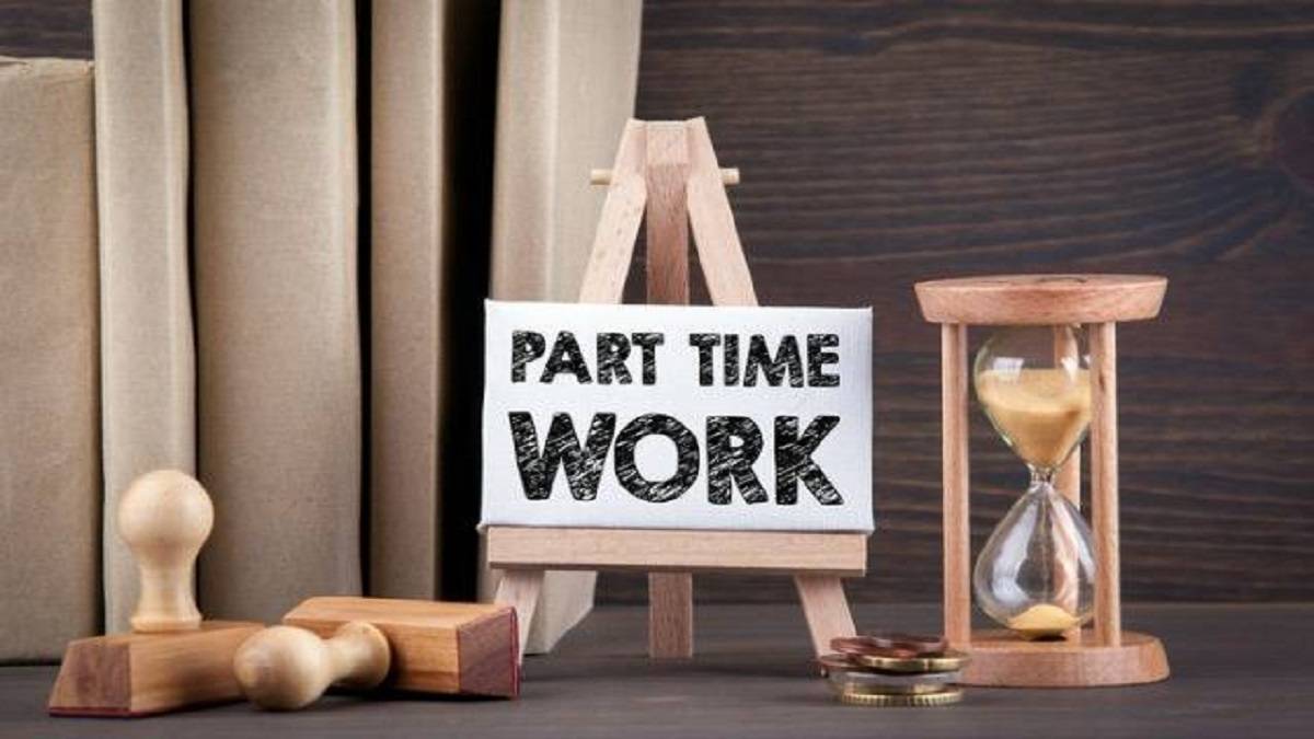 Top Jobs for College Students in Canada - A Guide for International Students